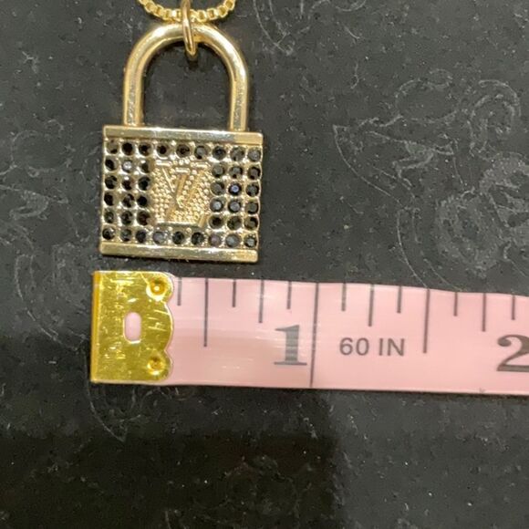 Stunning Luxury Upcycled Necklace! - Picture 8 of 8